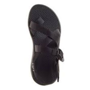 Women’s Black Chacos LIKE NEW WORN A FEW TIMES